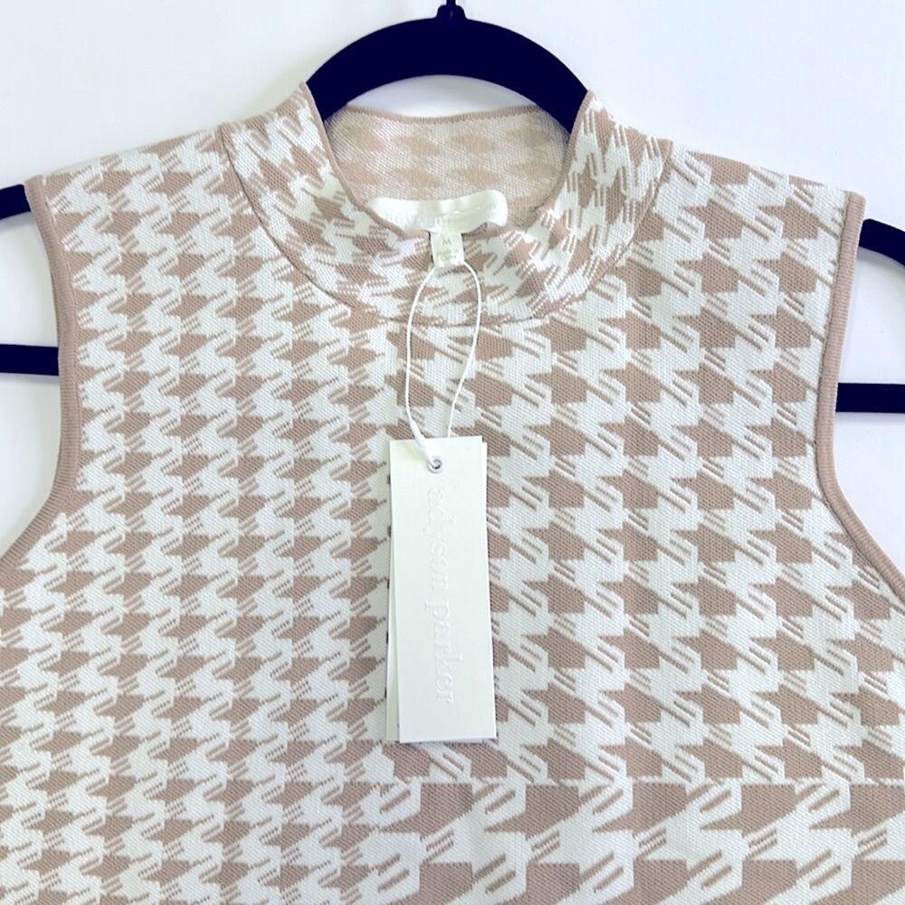 Houndstooth mock neck sleeveless top size M NWT - Picture 7 of 16